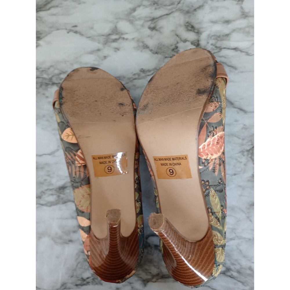 Delicious Fabric Woodsy Foliage Themed Peek Toe High Heel Shoes Size 9 - Picture 9 of 9